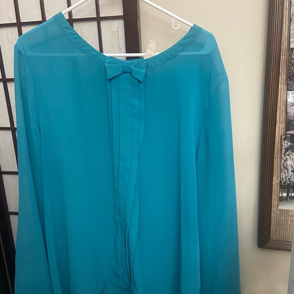 Roman Fashion Tops - Women’s Teal Bow-Accent Blouse